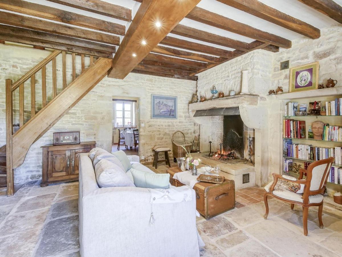 Burgundian Farmhouse In Talon With Fireplace Exterior foto