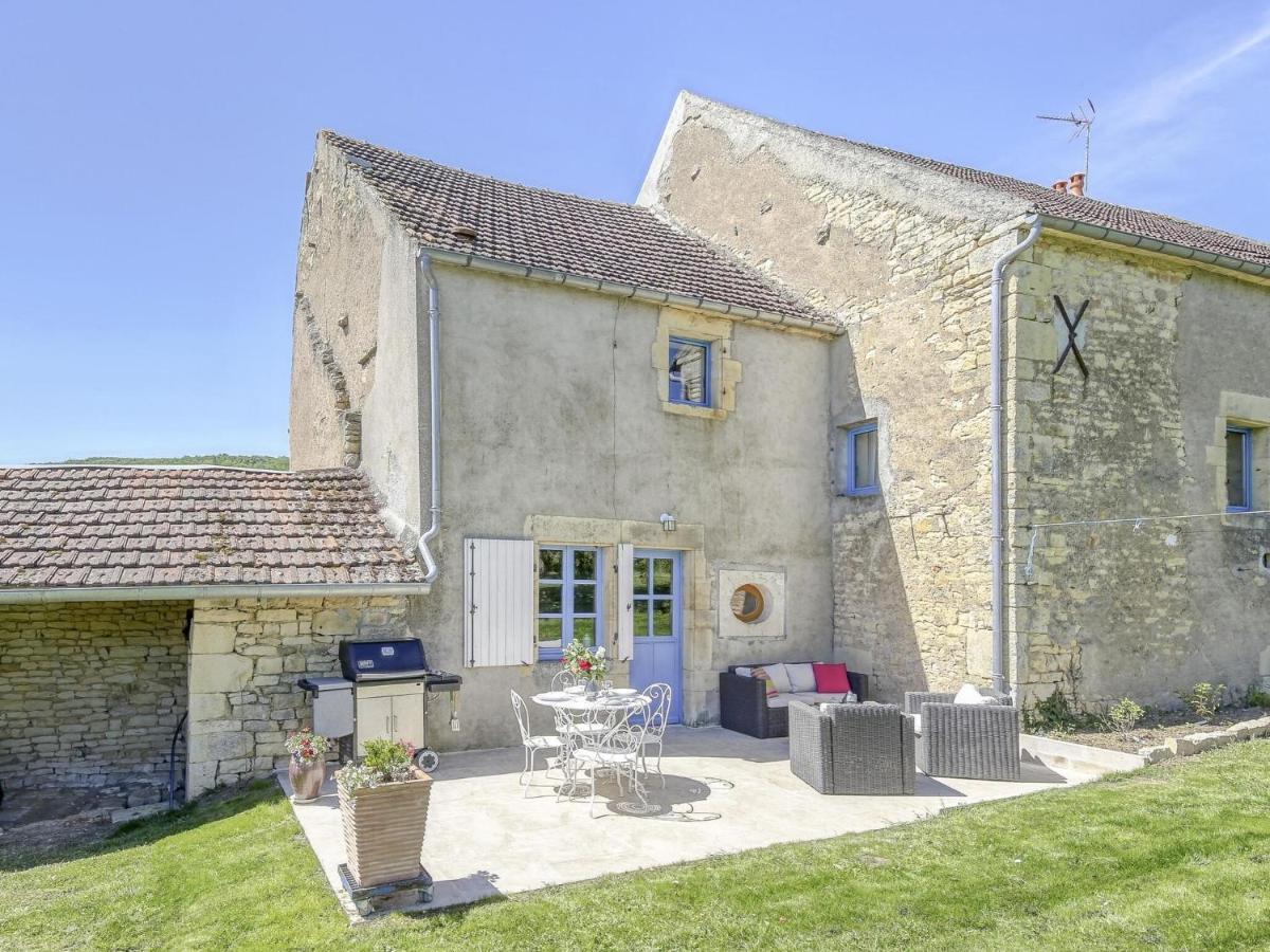 Burgundian Farmhouse In Talon With Fireplace Exterior foto